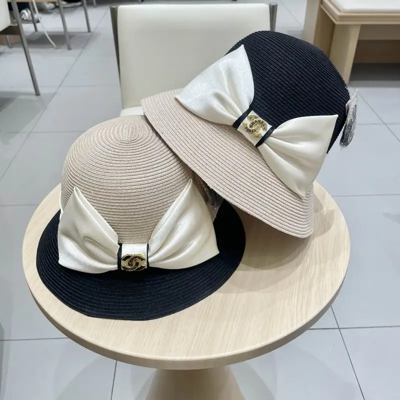 Chanel top hat 041530